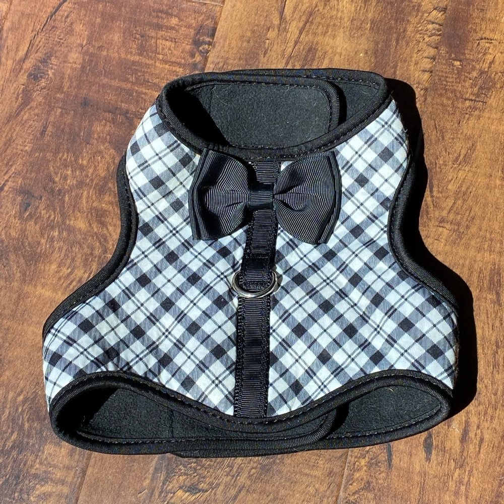 Adorable harness